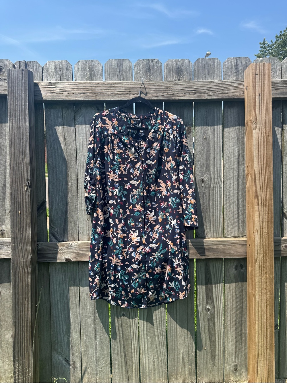 41 Hawthorn Navy Floral Button-Front Blouse